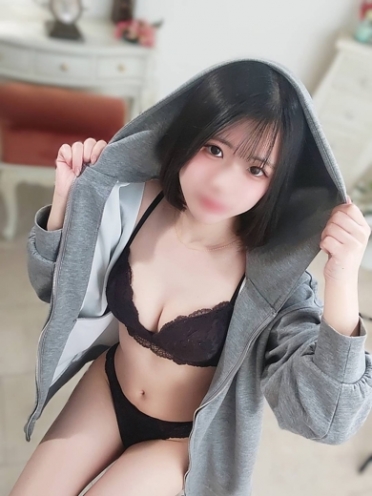 広島県広島市中区のソープ ロイヤル女子寮　ゆうりさんの画像1