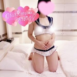 広島県広島市中区のソープ ロイヤル女子寮の写メ日記　12:00〜のお兄さま?画像