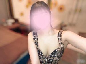 広島県広島市中区のソープ ロイヤル女子寮の写メ日記　??誘惑に負けちゃって?画像